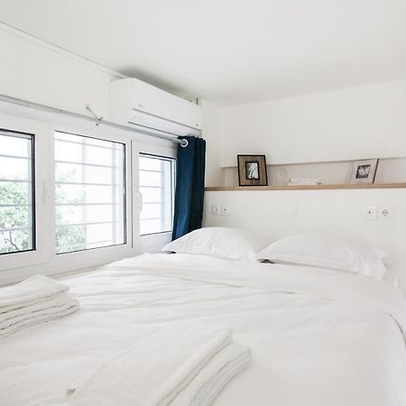 Be Based In This Groovy Loft In The City Center!! Афины Экстерьер фото